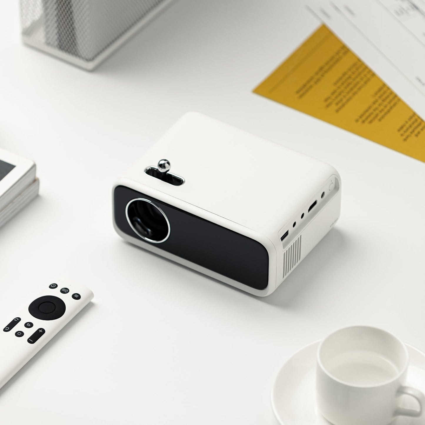 WANBO MINI PRO 720p 250ANSI Android 9.0 Smart Projector - White | dynacor.co.za