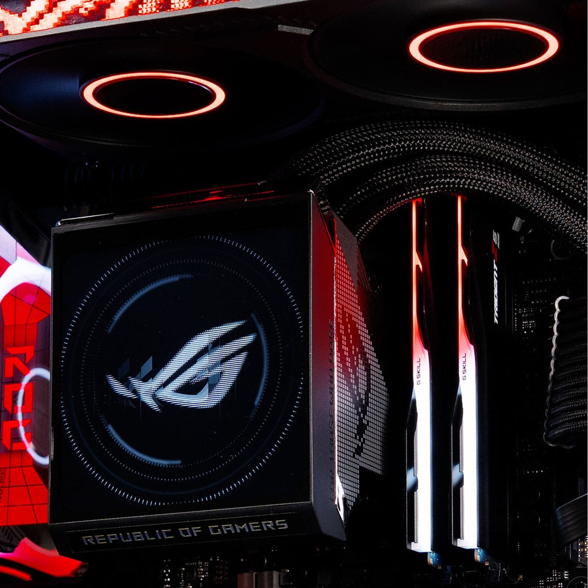 ASUS ROG Strix SLC IV 360 ARGB LCD Liquid CPU Cooler - Black | dynacor.co.za