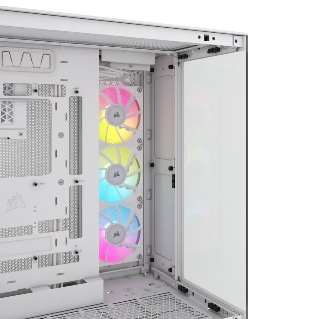 CORSAIR 6500X RGB Mid-Tower White Dual Chamber PC Case; 2x 3.5'' |  2x 2.5'' Drive Bays; 360mm Radiator compatible; 3x 120mm fan incl | dynacor.co.za