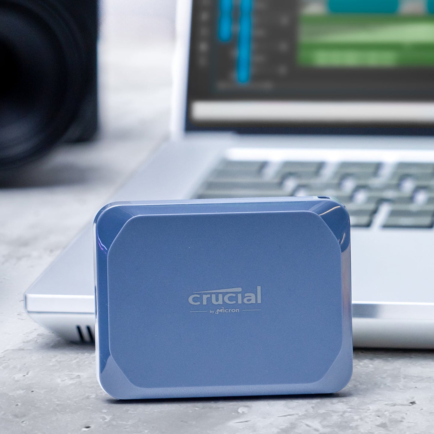 Crucial X10 2TB Type-C Portable SSD | dynacor.co.za