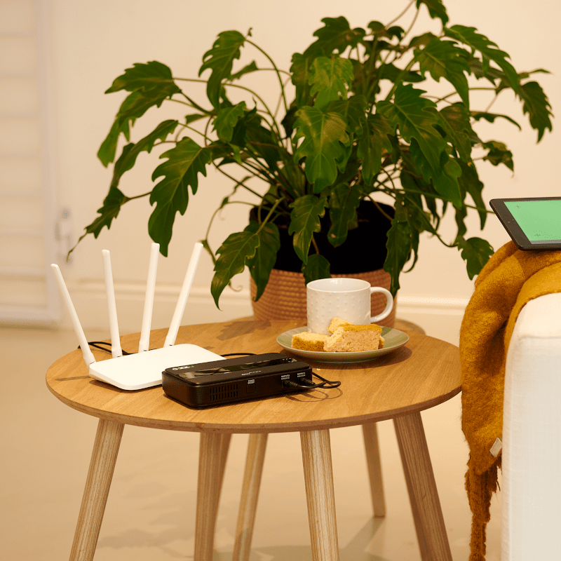 GIZZU 36W 32Wh 8800mAh Mini Dual DC UPS Black | dynacor.co.za