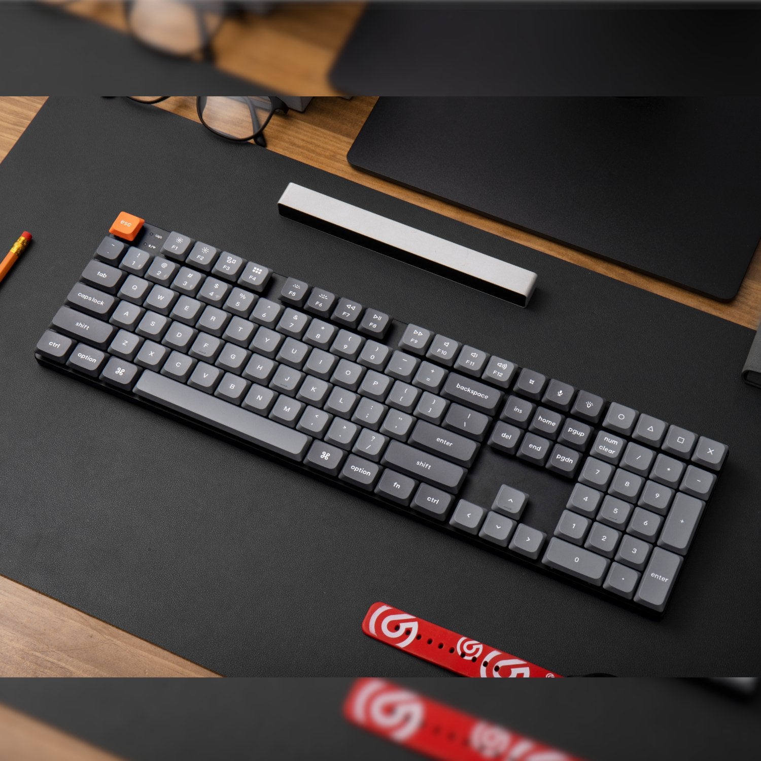 Keychron K5 Max QMK/VIA Full-sized Wireless Custom Mechanical Keyboard | BROWN Switches | dynacor.co.za