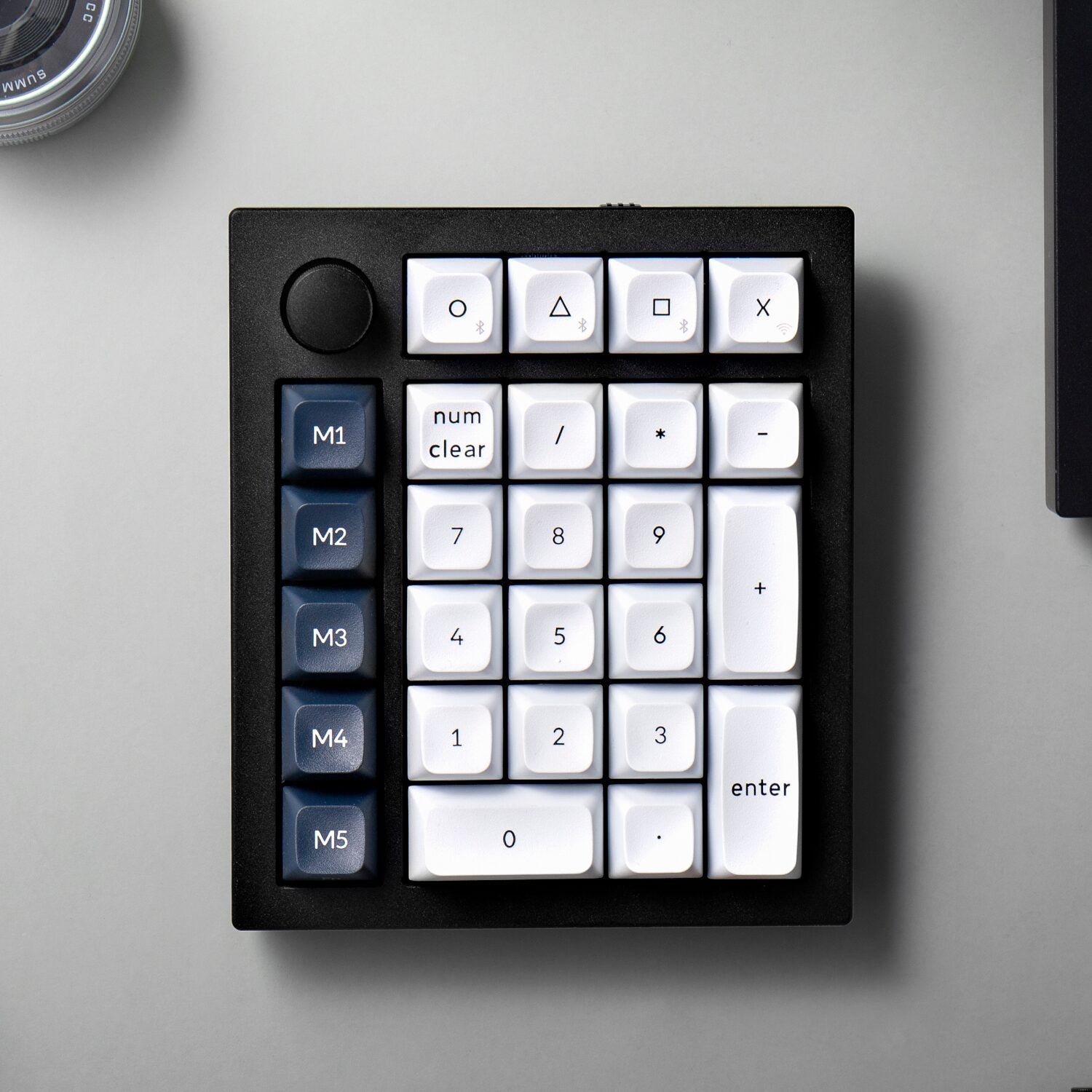 Keychron Q0 Max QMK Gateron Jupiter Red RGB Wireless Custom Number Pad Carbon Black | dynacor.co.za