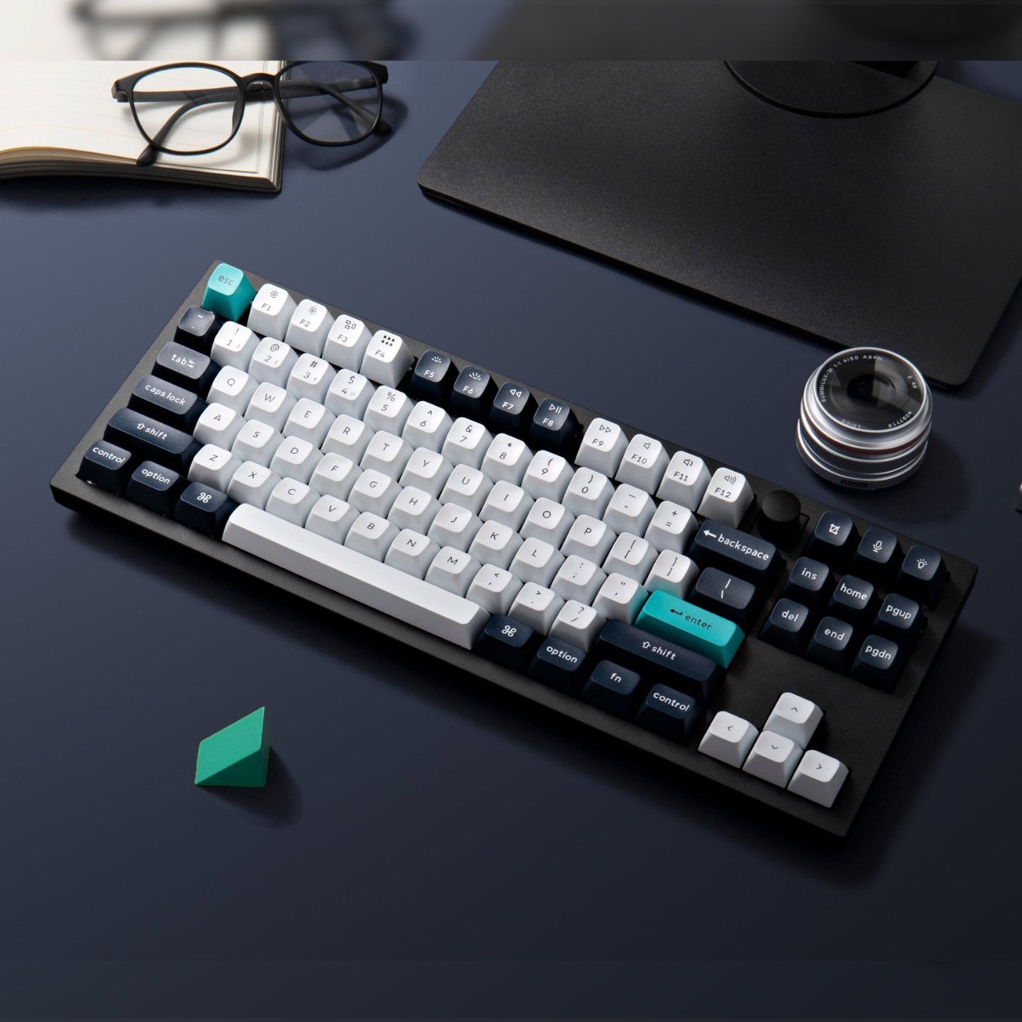 Keychron Q3 Max QMK/VIA 80% Wireless Custom Mechanical Keyboard (Banana Switch) - Carbon Black | dynacor.co.za